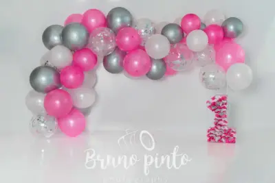 Branco-Rosa-Cinza