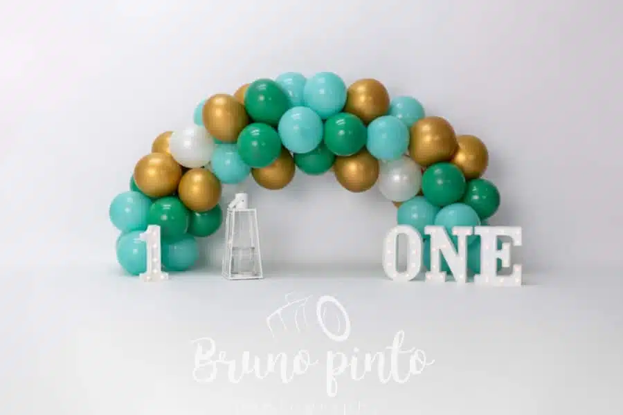 Branco, Verde Água e Dourado